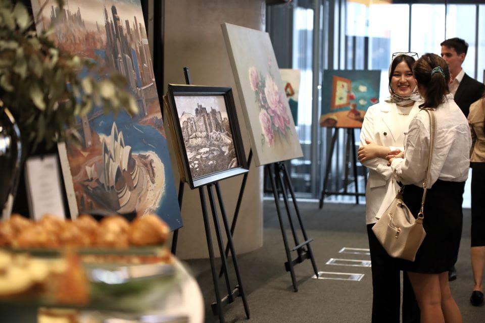 Creative compass initiative by SSI - art workshops and exhibitions for refugee artists