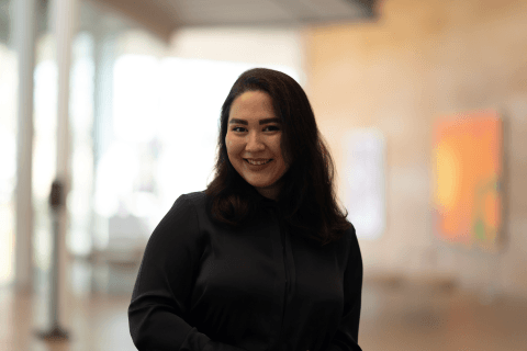 Maryam, artist from SSI Creative Compass program and Beyond Borders exhibition
